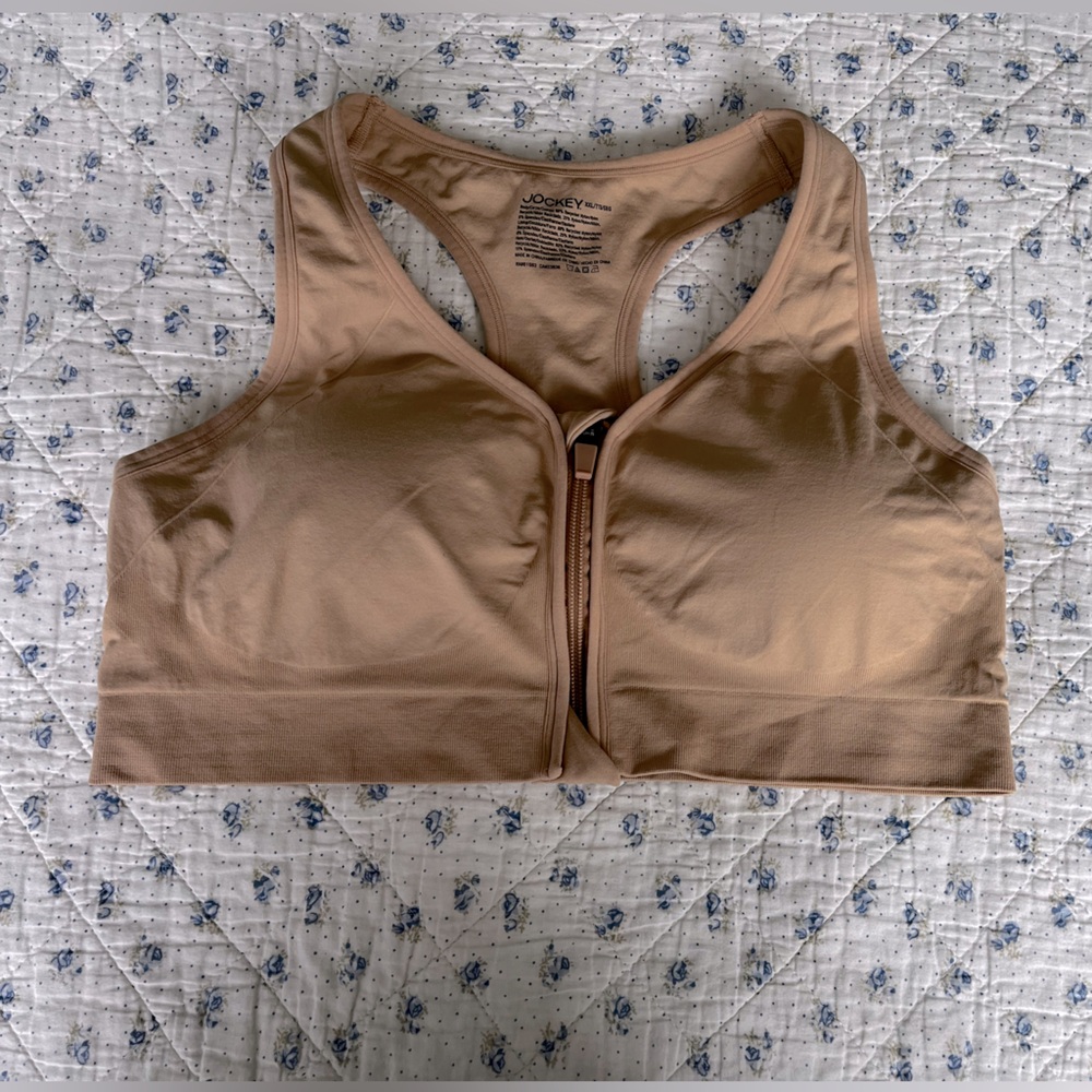 Jockey zip front sports or lounge bra